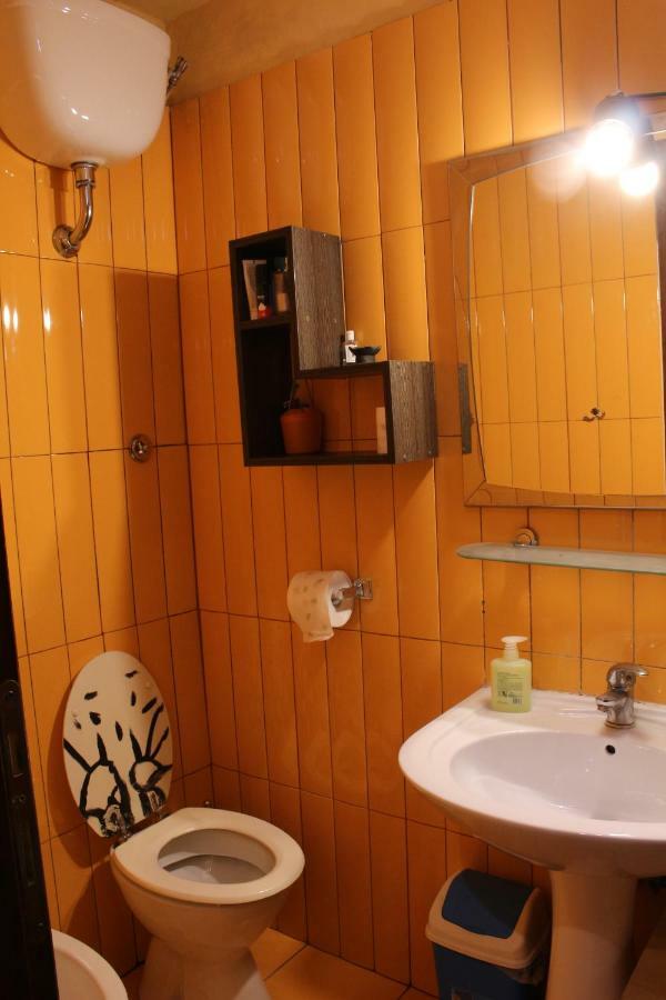 Hazelrome Apartment ภายนอก รูปภาพ